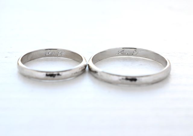 2人のイニシャルを入れていただきました。