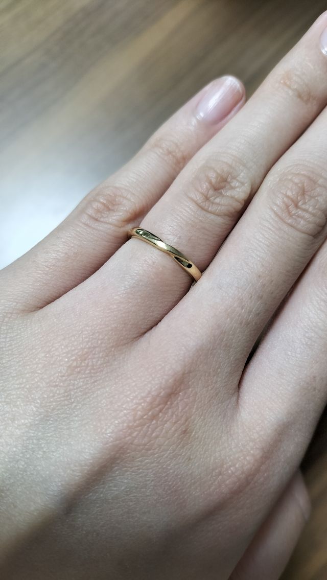 つけ心地もデザインも思い通りの形になり満足しています。