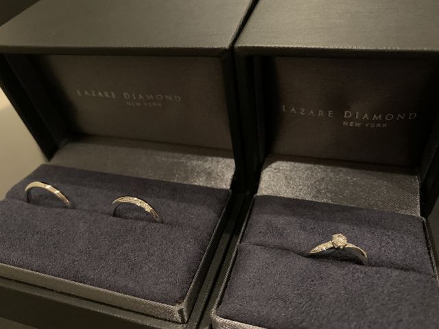 婚約指輪はクーパーズ
結婚指輪はレイチェルというデザインです