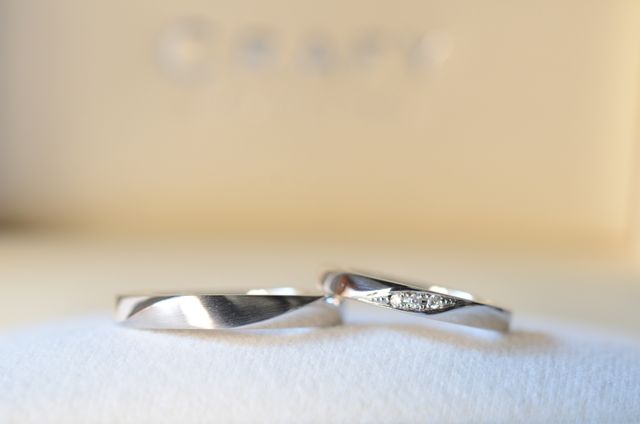 ワックス制作コースで作りました。
ペアで約16万でした。