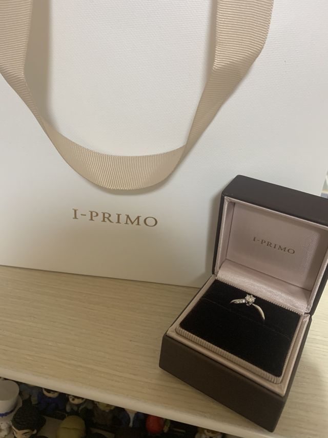 購入時のボックスと手提げ