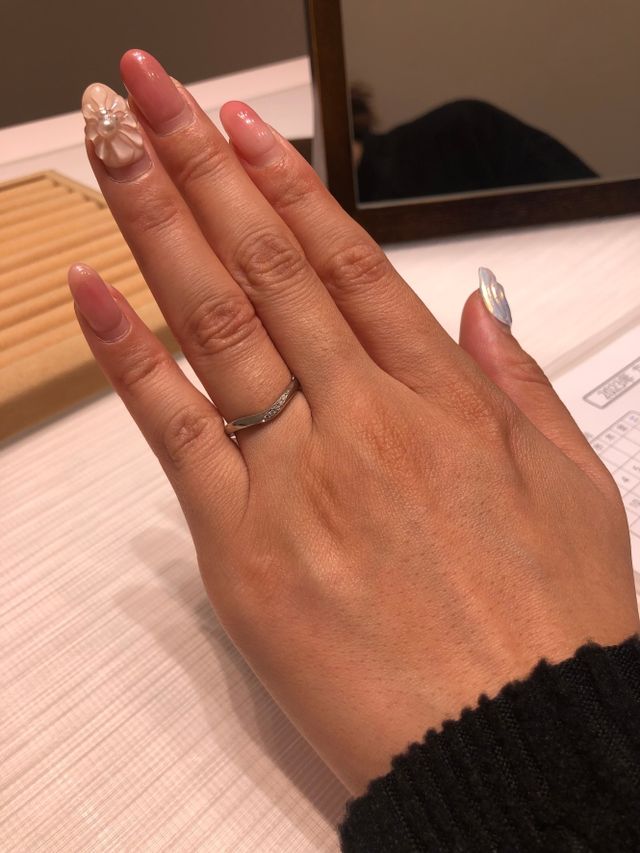 V字のダイア入り