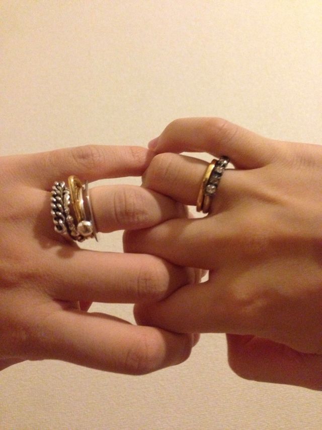 存在感たっぷりの7連リング