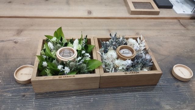 作って宝石はまだ付けてない状態です
