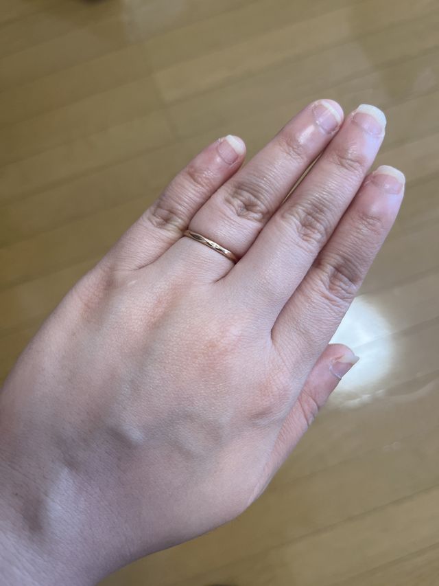 BAUM カメリアピンクゴールド12号ダイヤ・槌目・ツヤあり