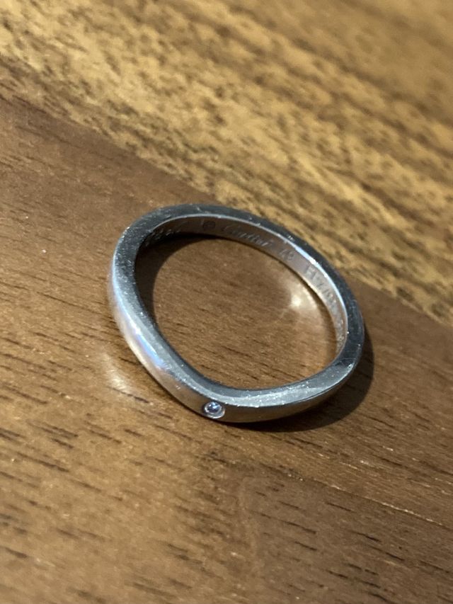 シンプルさと形が気に入っています。