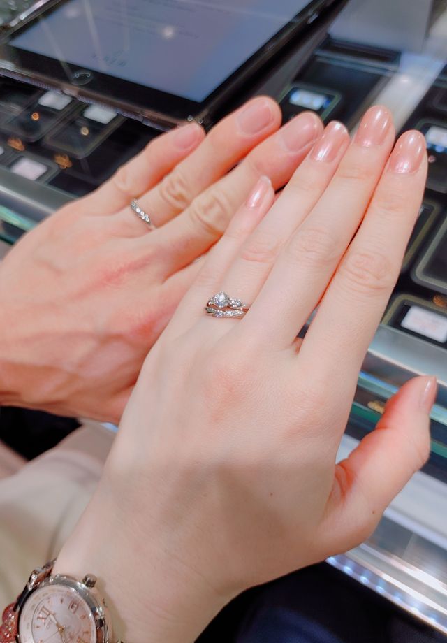 モデルリングを店頭で試し、こちらをオーダーしました。