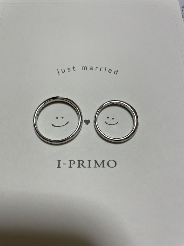 シンプルなのに輝きがすごくて、すごく気に入っています。