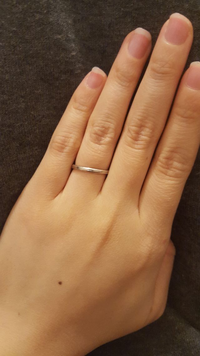 幅が細いと指も細く見えるので細いものを選びました