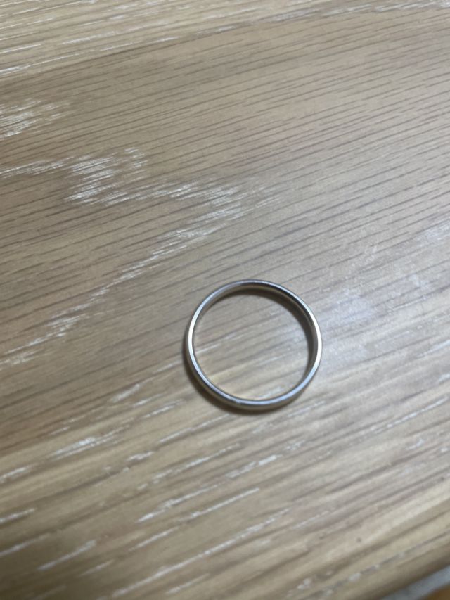 男性用の指輪です！
シンプルな指輪です！