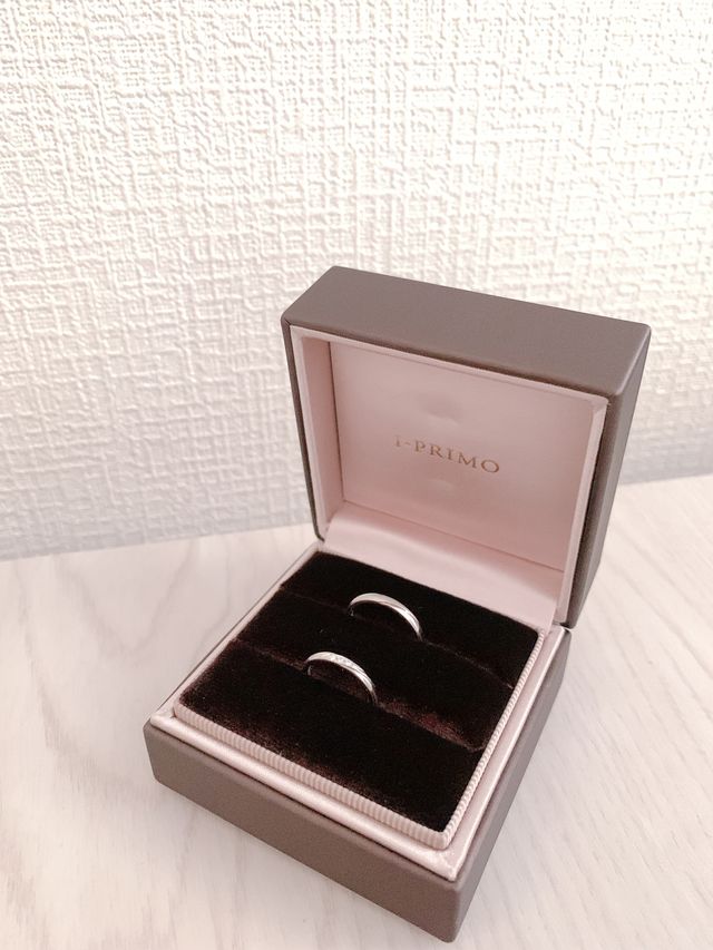 指輪ボックスに入った写真です