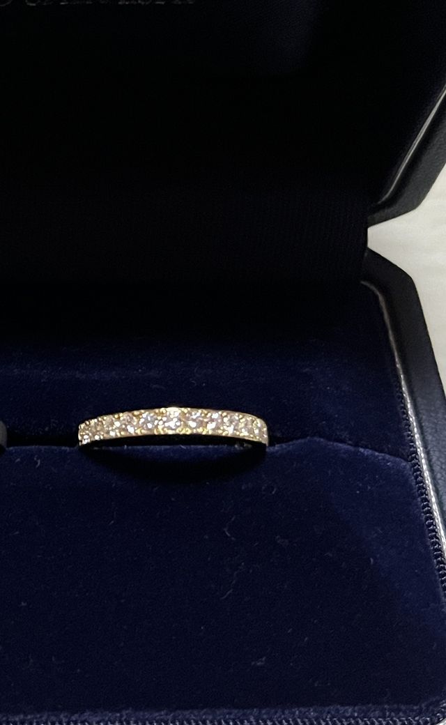 エターナルリング
ゴールドにしました。