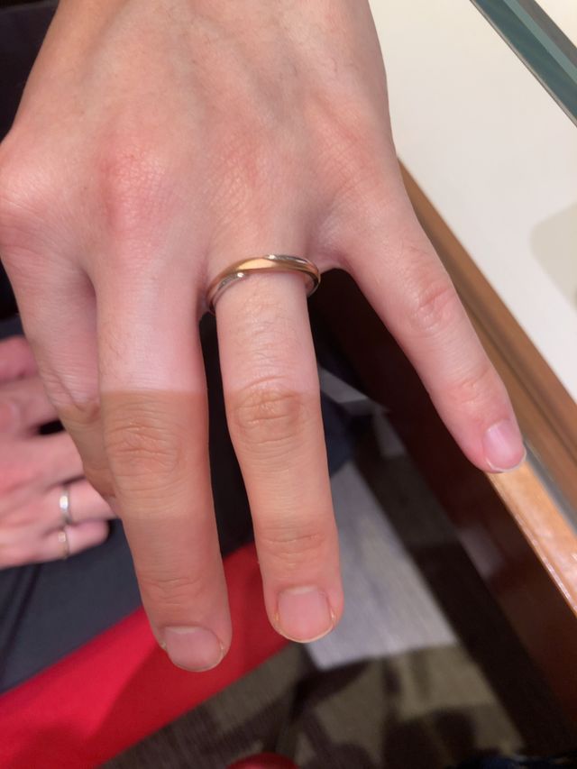 コンビネーションタイプの指輪です