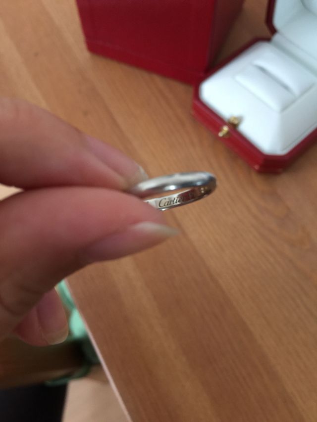 指輪の内側です。