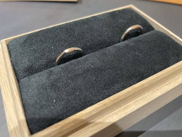 絆結
真ん中がピンクゴールド