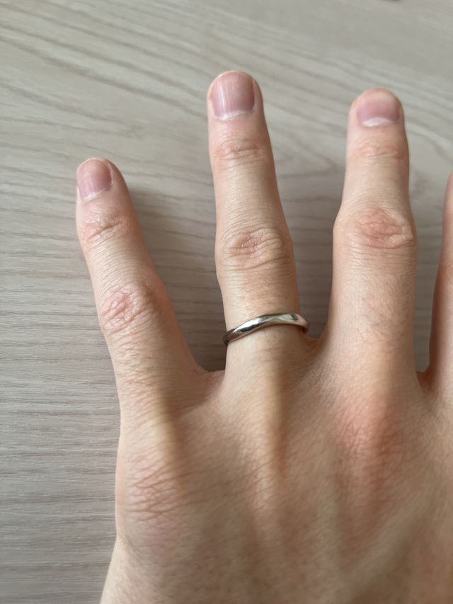 指輪着用時の写真です