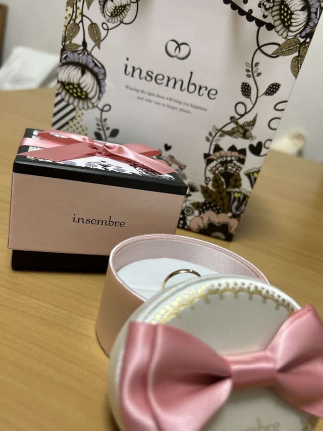 ボックスとケースも可愛いです。