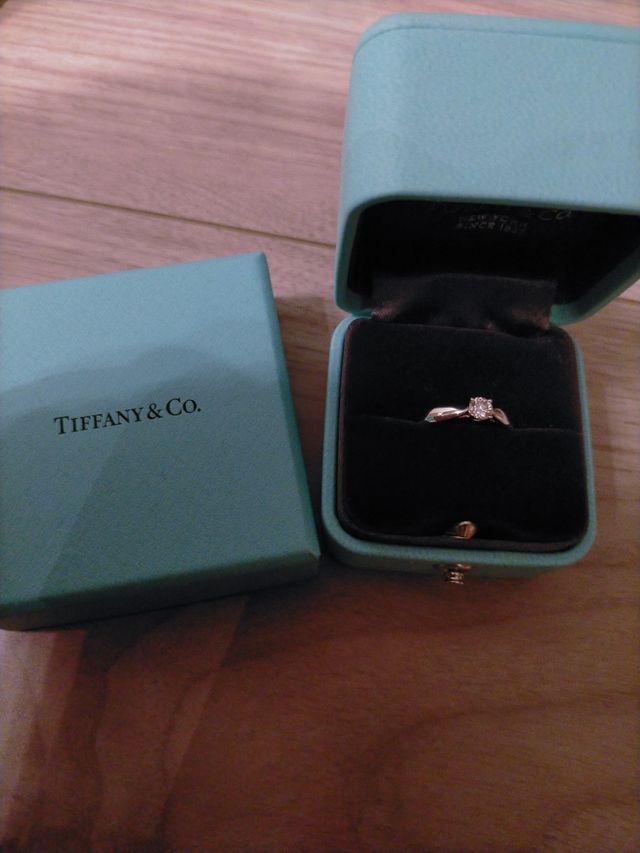 シンプルながらも可愛い指輪です