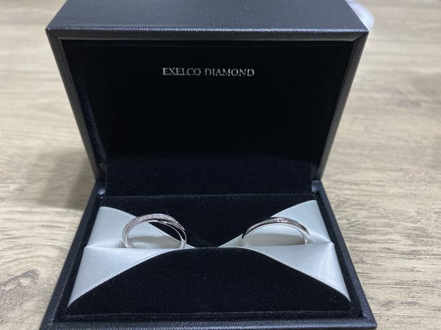 インフィニティ♾デザインのペアリングです。