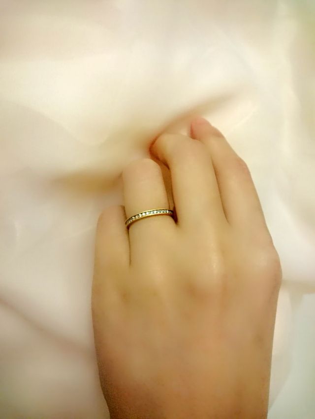 ダイヤがキラキラと輝きます