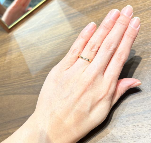 普段使いもできるシンプルなデザイン