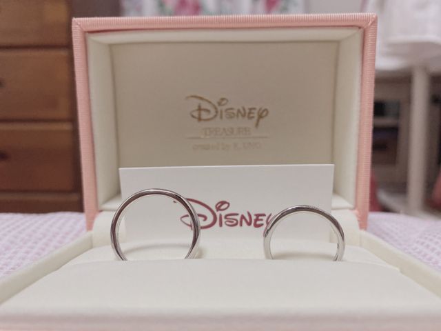 結婚指輪、サイドから