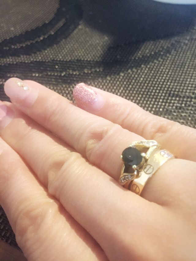 スリランカで作った指輪とセットアップ