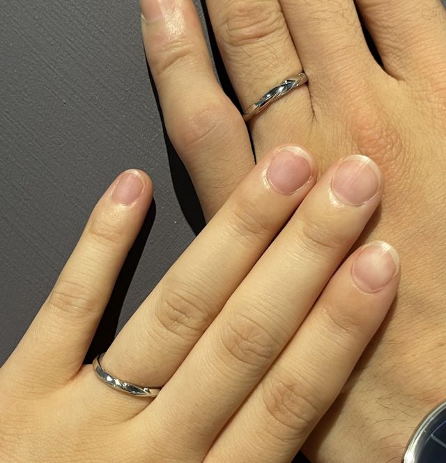 店舗で撮っていただいた着用の写真です