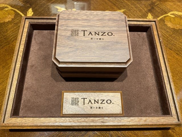 指輪への想いが込められてます
ボックスもたった１つこだわり品