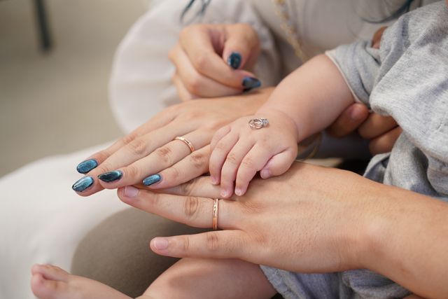 坊っちゃんと3人で指輪を撮影。
この写真が1番お気に入り。