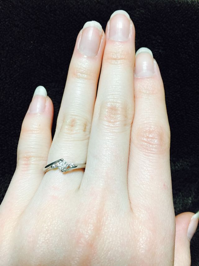 ダイヤは一番良いグレードを他店よりお安く購入できました