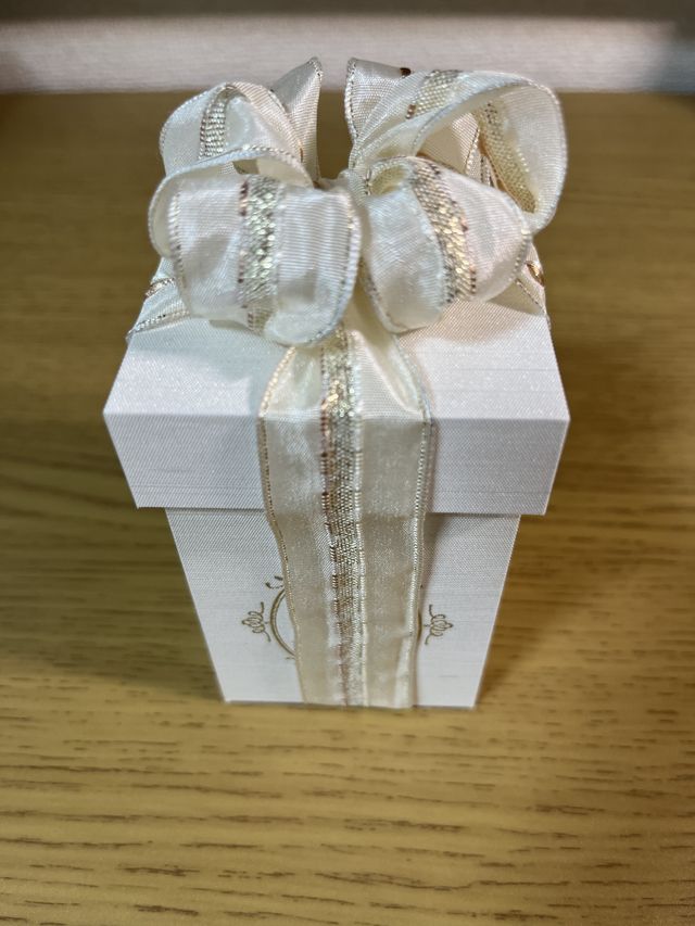 受け渡しの際、ボックスを丁寧にラッピングしていただきました！