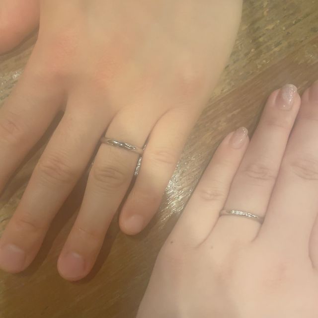 ダイヤモンドが綺麗で、着け心地も良いてす！