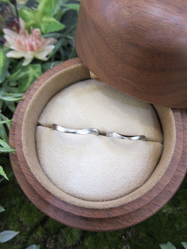 指輪と初対面の時に、撮って頂いた一枚です。