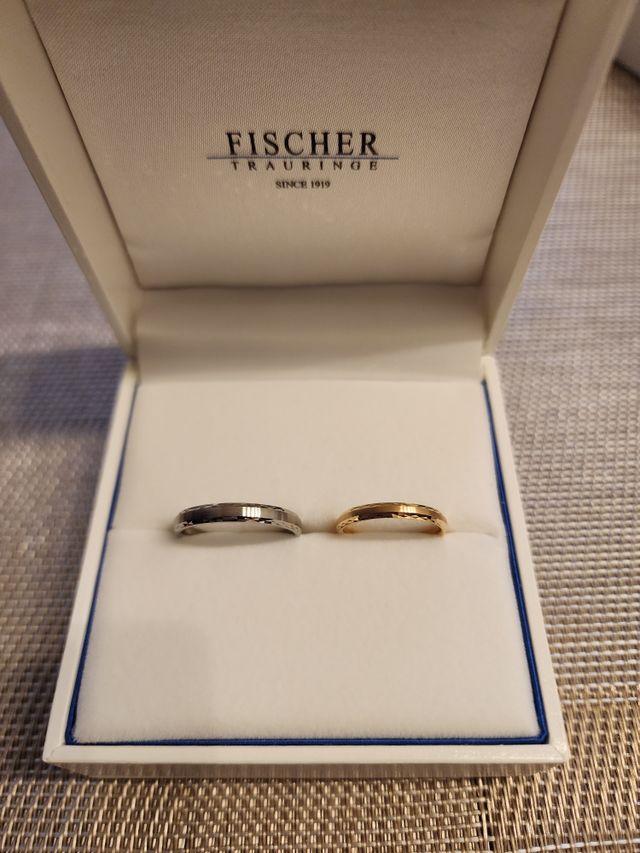 素材違いで同じデザイン