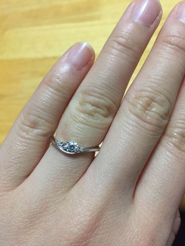 ダイヤの輝きが違います