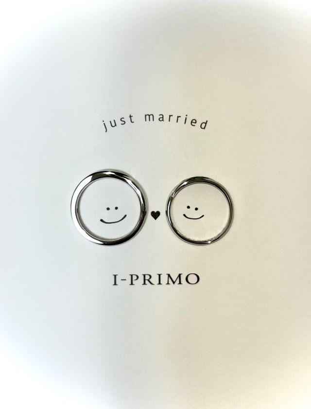 購入時に頂いた写真用の台紙で撮りました。