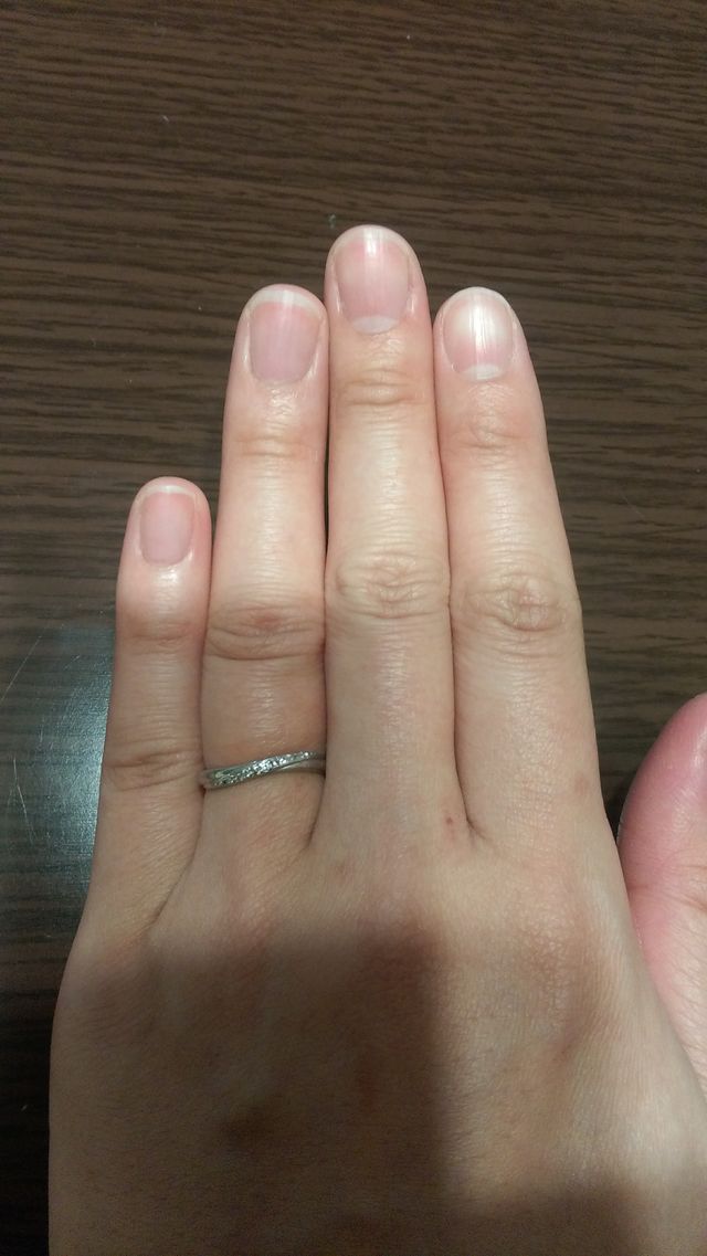 スタージュエリー・ゆるやかなS字ラインのリング