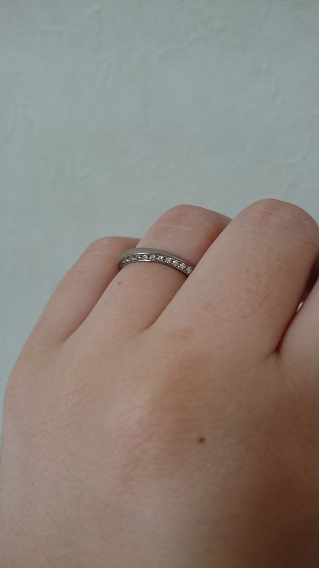 自分の目線で見ると、ダイヤモンドが綺麗に見えます。