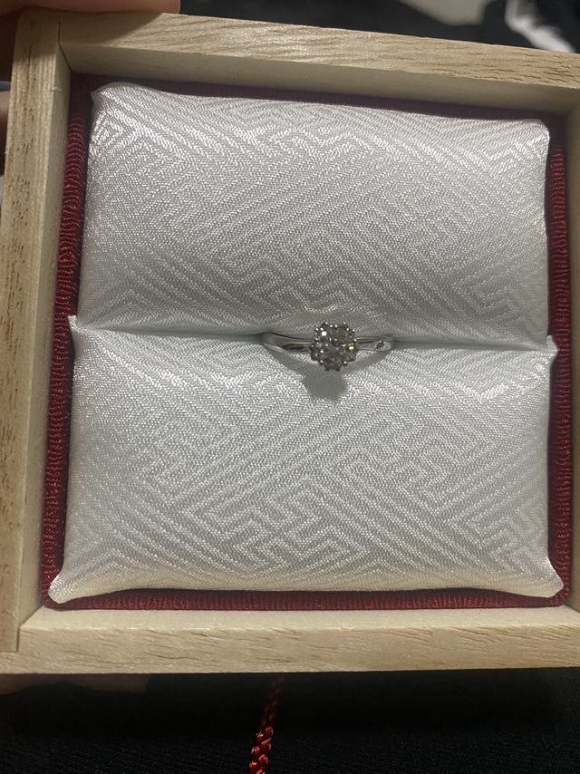 木の箱や和紙で包まれており、ラッピングも可愛かったです！