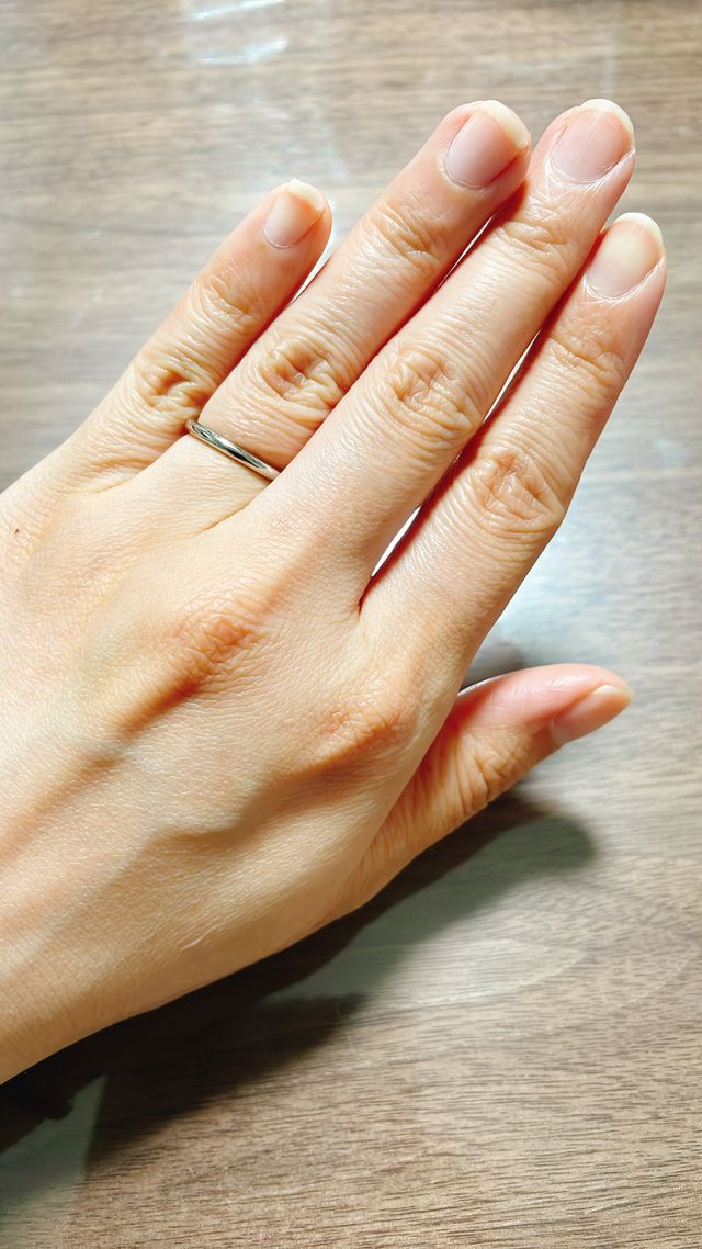 アモールという商品で11号を購入。外側はデザインなしです。