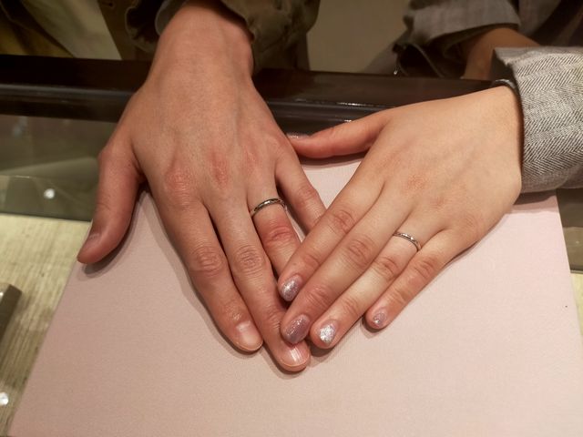 シンプルで細めで可愛いです