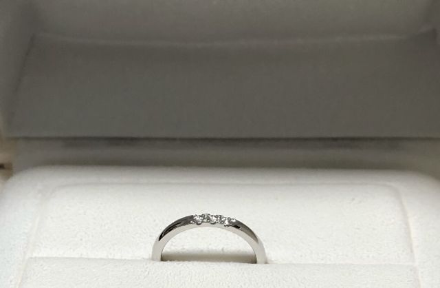 買ったばかりの時にケースに保管しているところです