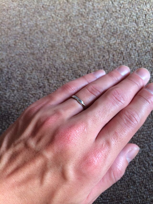 シンプルの中にデザインが少しあるものを選択しました！