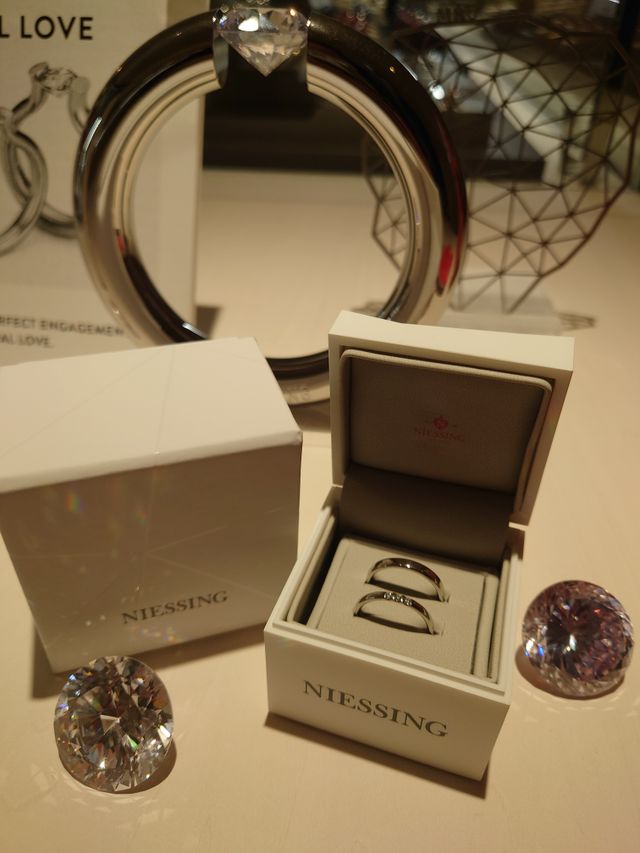 店舗スタッフの方にきれいに撮影頂きました。