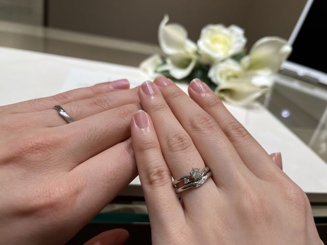 婚約指輪のスピカとクレメンティア。重ね付けができて最高です！