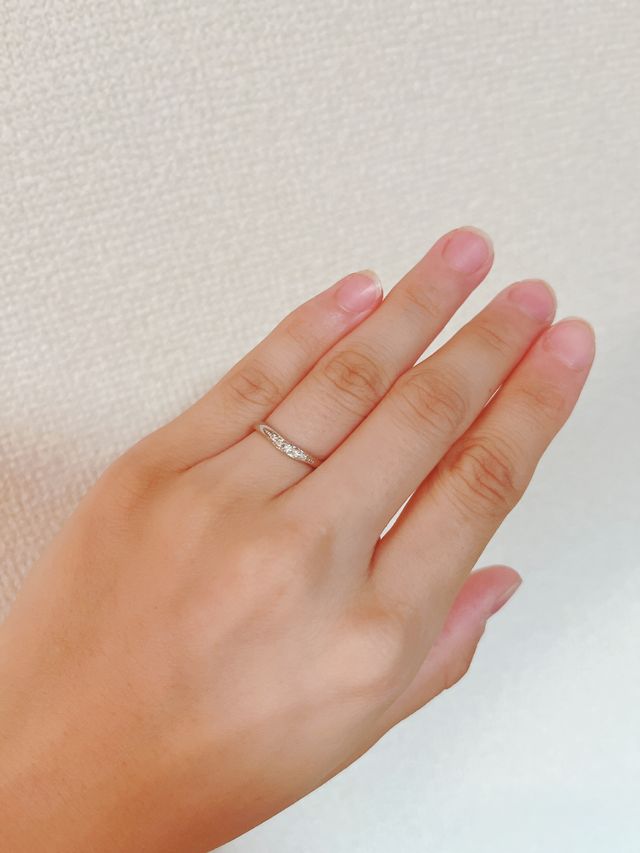 ダイヤが5つ入っています。6万円台で破格でした。