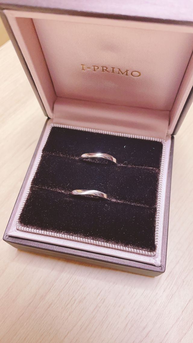 上が彼ので、下が私のです。