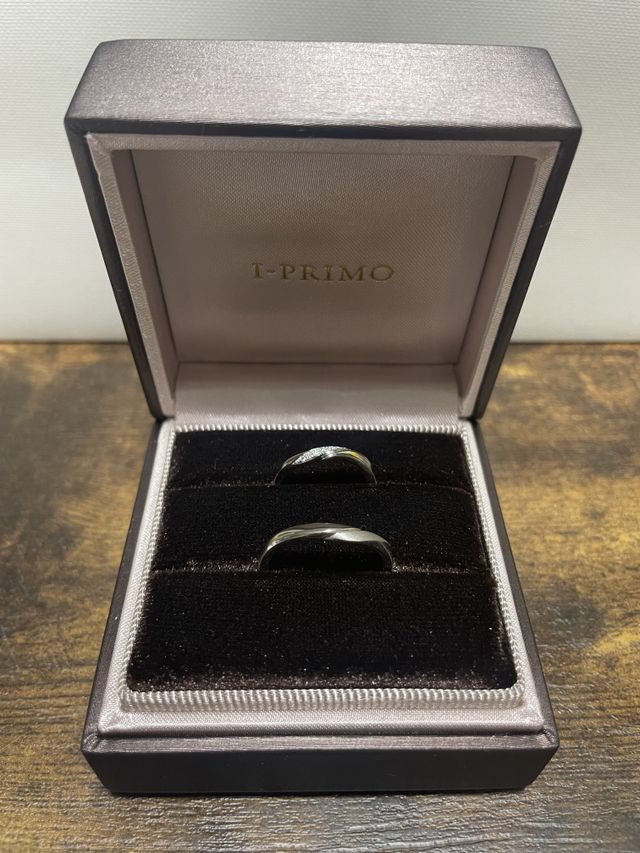 パーソナルハンド診断で2人とも同じタイプの指輪でした。