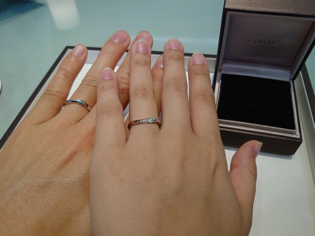 左:新郎(14号)
右:新婦(11号)